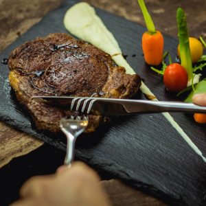 5b063f09364b3_Rib20eye20steak20in20the20garden